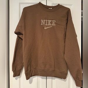 Embroidered Nike crewneck